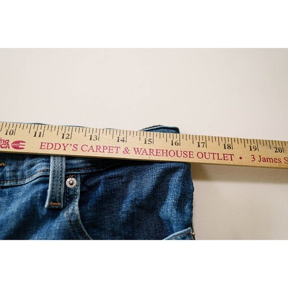 Levi levis Mid Length jean roll hem Shorts womens 31 - Picture 2 of 8